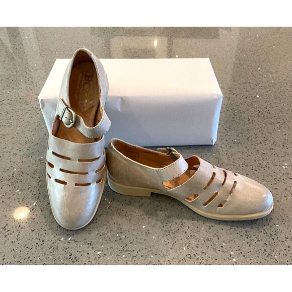 Born Shoes Womens 8 M Henrika Mary Jane Flats F26428 Beige Leather Buckle - Picture 3 of 4